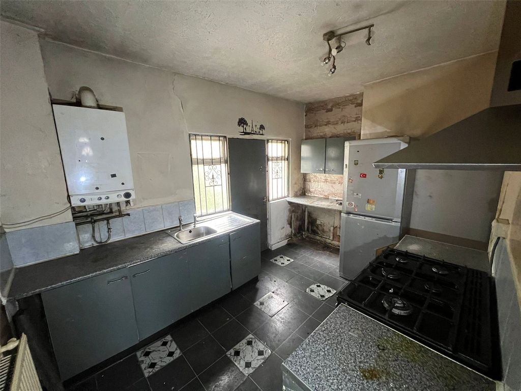 Property photo 3 of 10 Picture No. 06