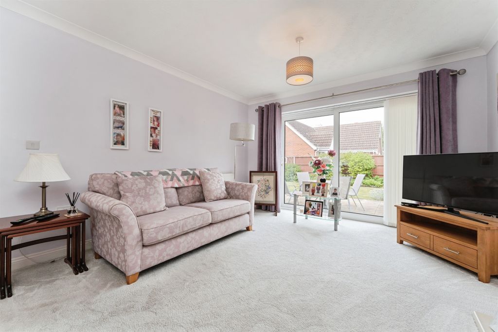 Property photo 3 of 19