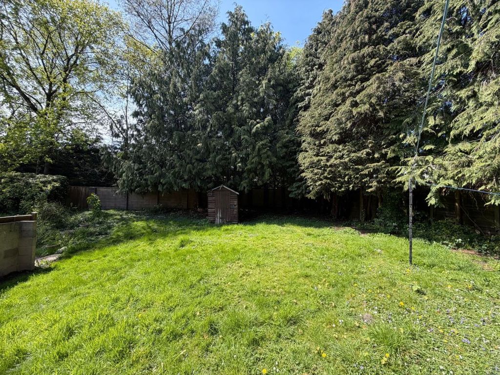 Property photo 1 of 4