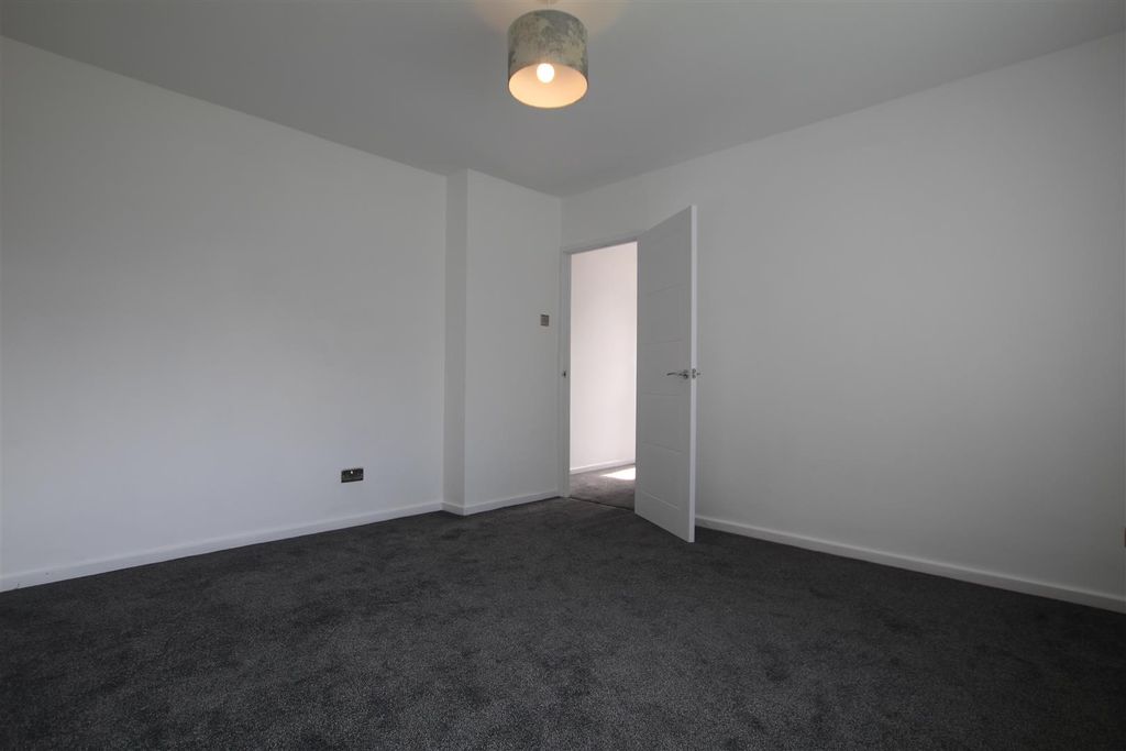 Property photo 3 of 11 Img_5879.Jpg