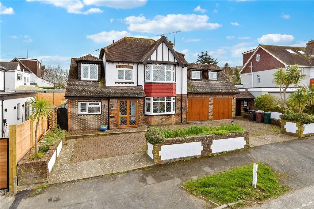 Property photo 2 of 17 External (Web)