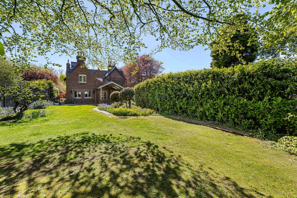 Additional image 4 of 5 bed country house for saleHammerwood Road, Ashurst Wood, East Grinstead RH19