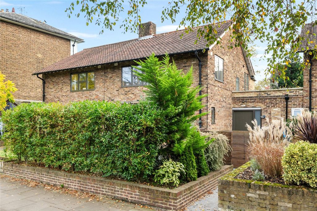 Property photo 1 of 22 Picture No. 47