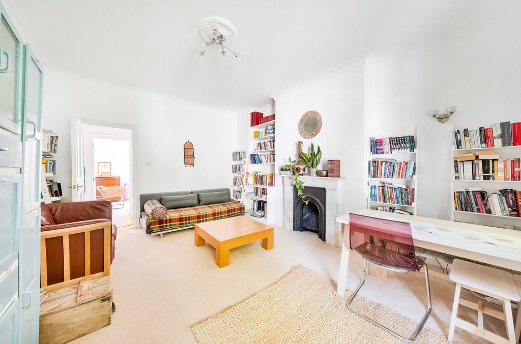 Property photo 3 of 13 1501651-7-6A798Be...