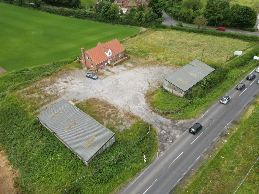 Property photo 2 of 19