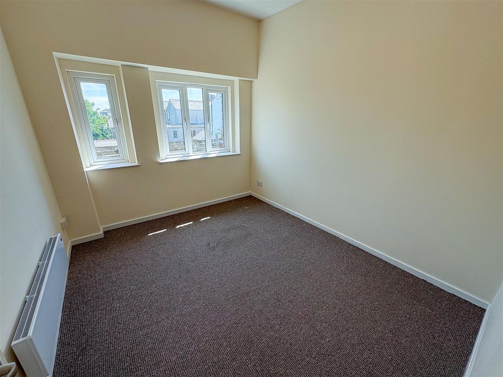 Property photo 1 of 8 Img_1505.Jpg