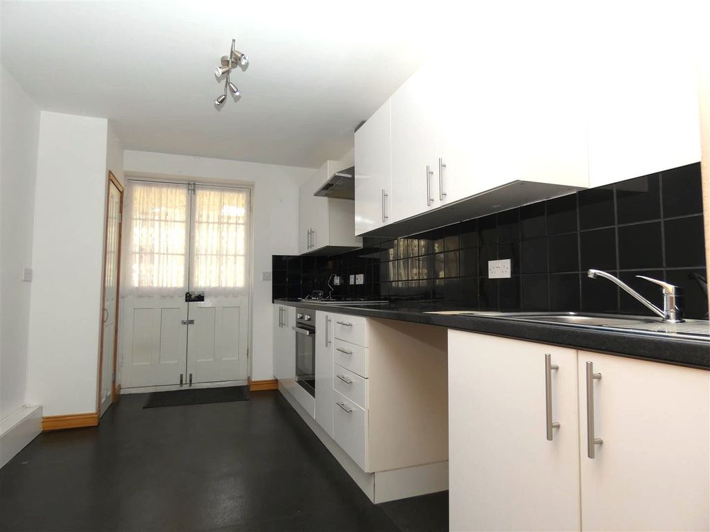 Property photo 3 of 5 Picture 3