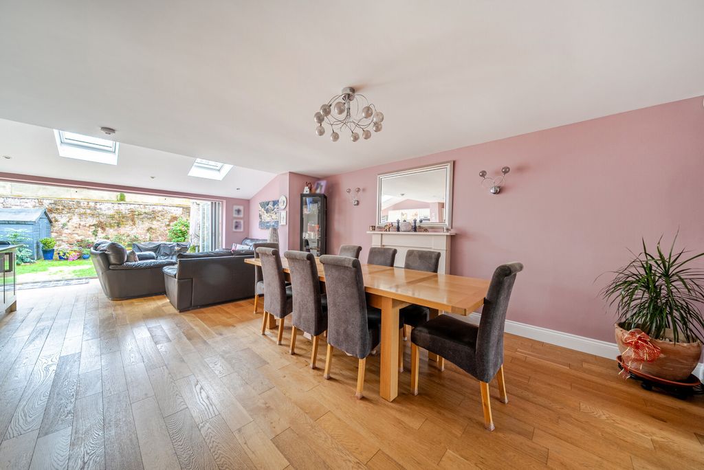 Property photo 3 of 16 1529595-12-1A115E...