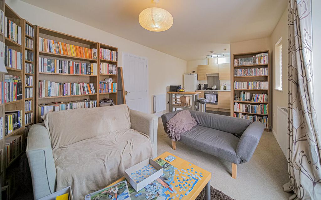 Property photo 3 of 9 P1067770.Jpg