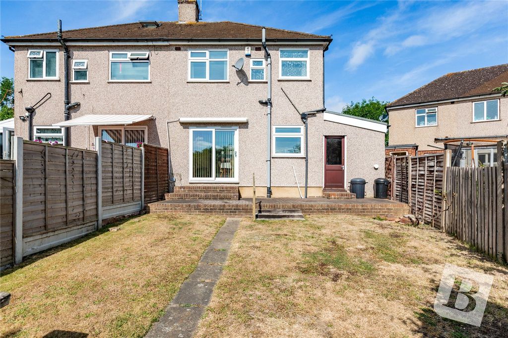 Property photo 2 of 16 Picture No. 17
