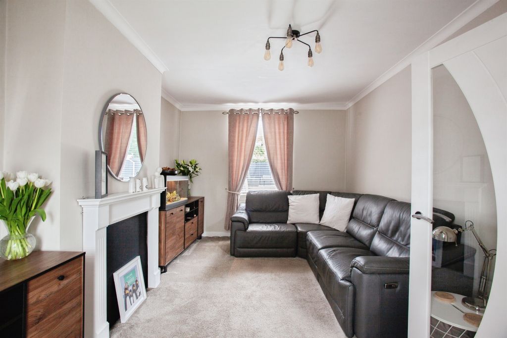 Property photo 2 of 14