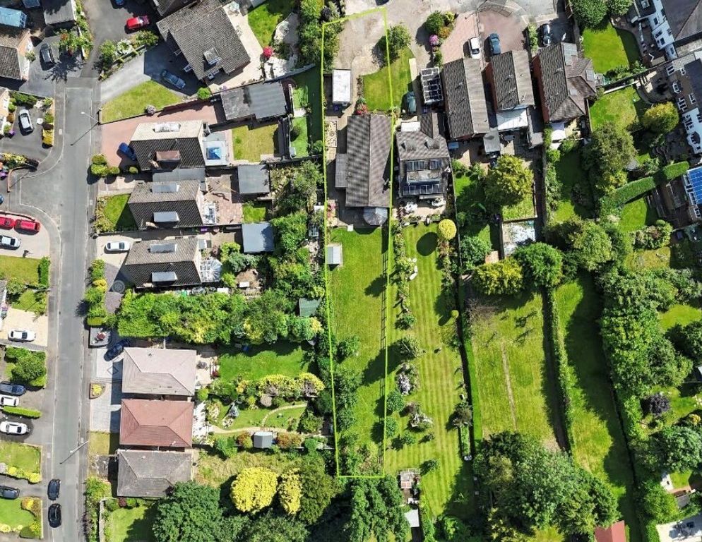 Property photo 2 of 14