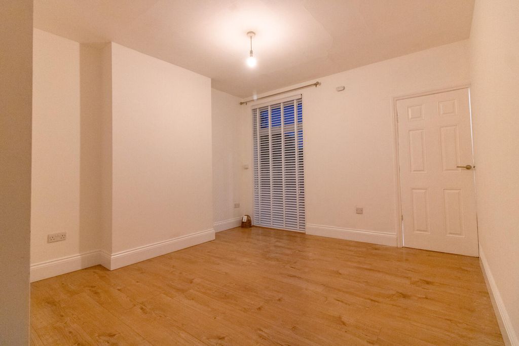 Property photo 2 of 13 Reception Room
