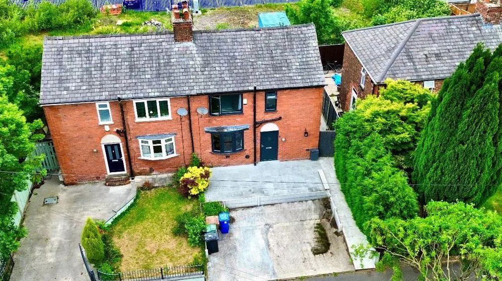 Property photo 1 of 13