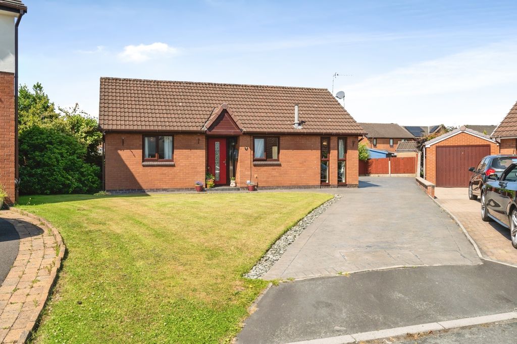Property photo 1 of 28 Pbox-Img.Jpg