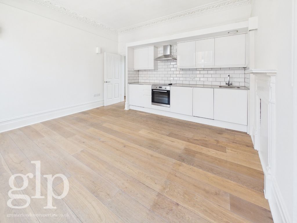 Property photo 1 of 27 976992