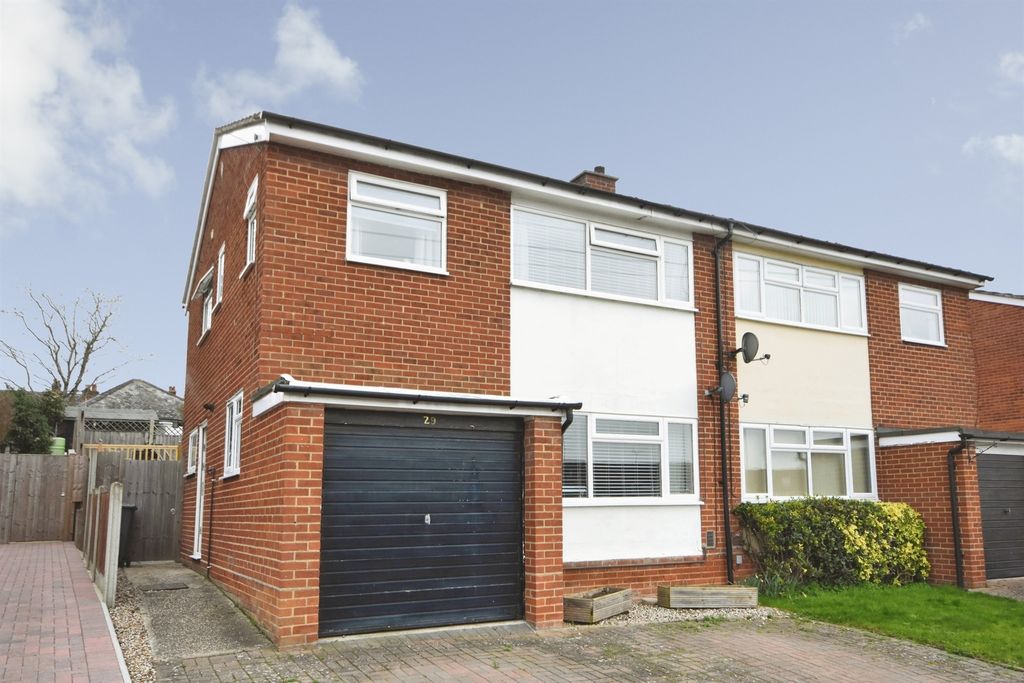 Property photo 1 of 13