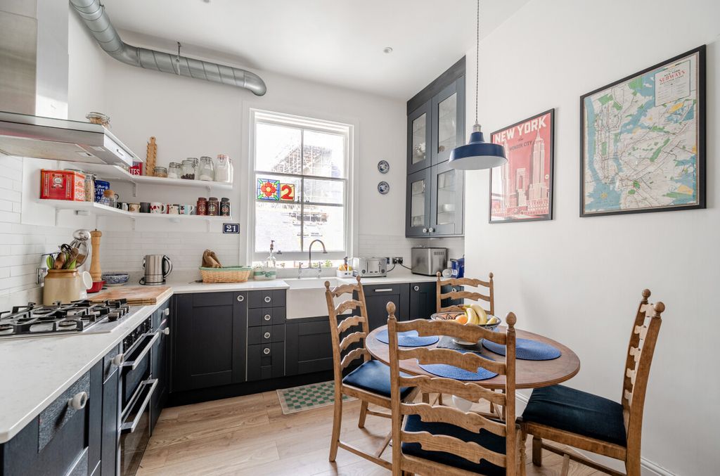 Property photo 3 of 16 1514225-18-1A05cc...
