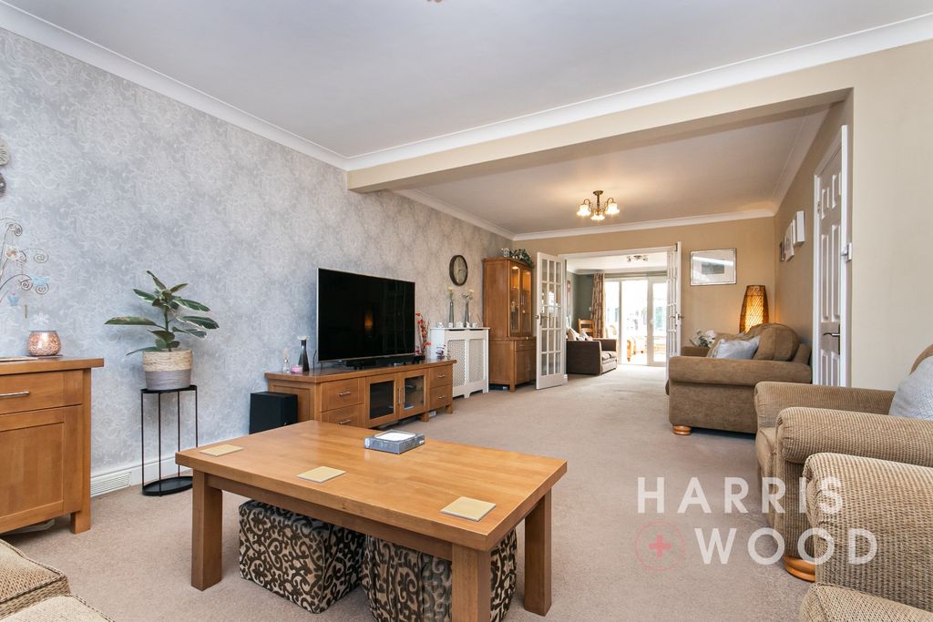 Property photo 3 of 41 4127487