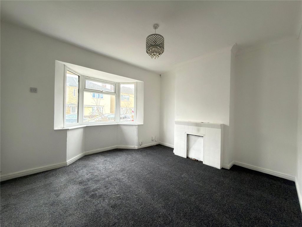 Property photo 2 of 7 Picture No. 03