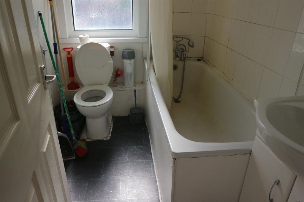 Property photo 1 of 5 Img_0424.Jpg
