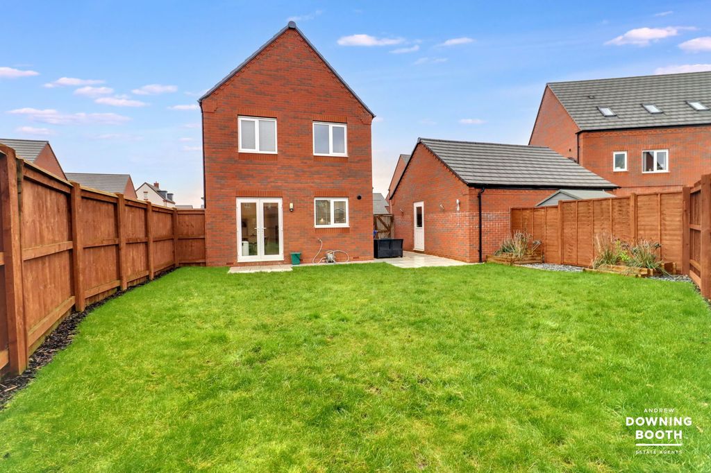 Property photo 2 of 30