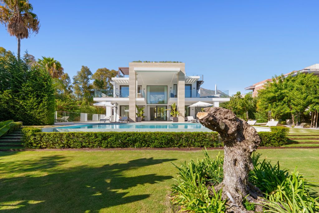 Property photo 2 of 60 Image