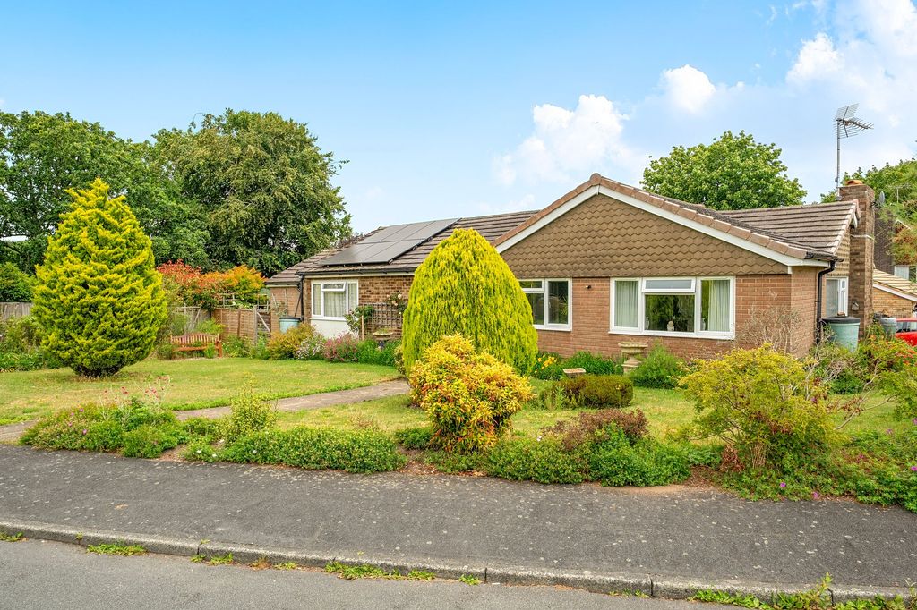 Property photo 1 of 19