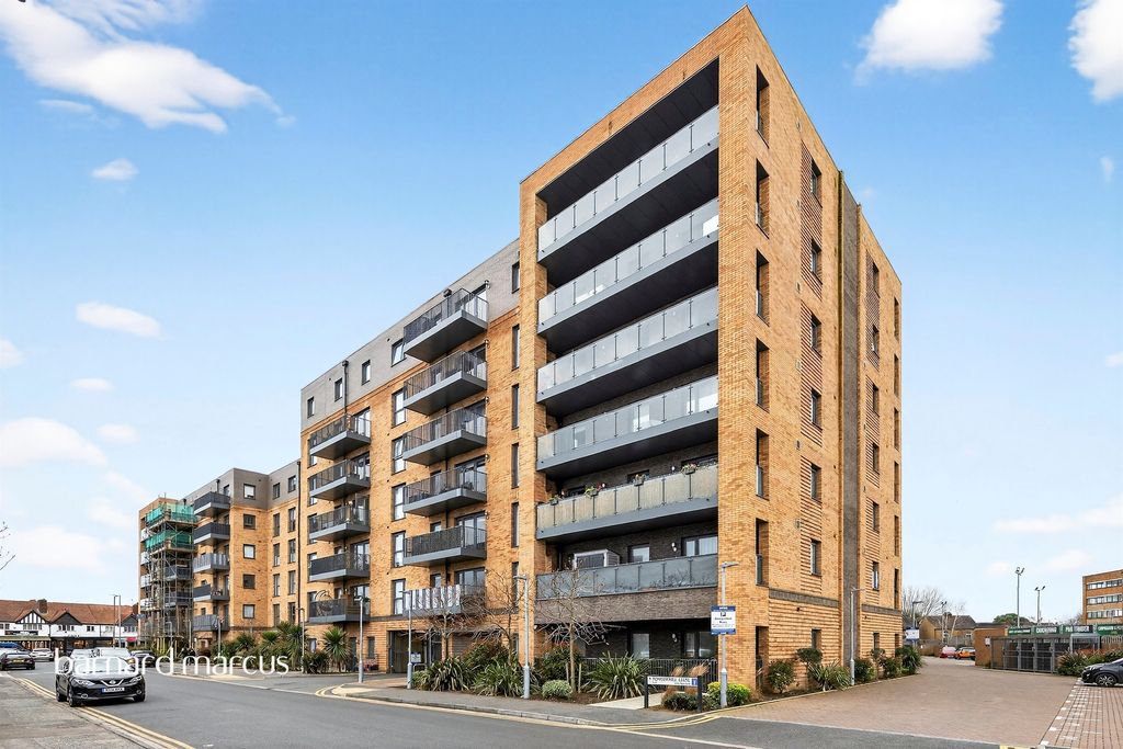 Property photo 1 of 10