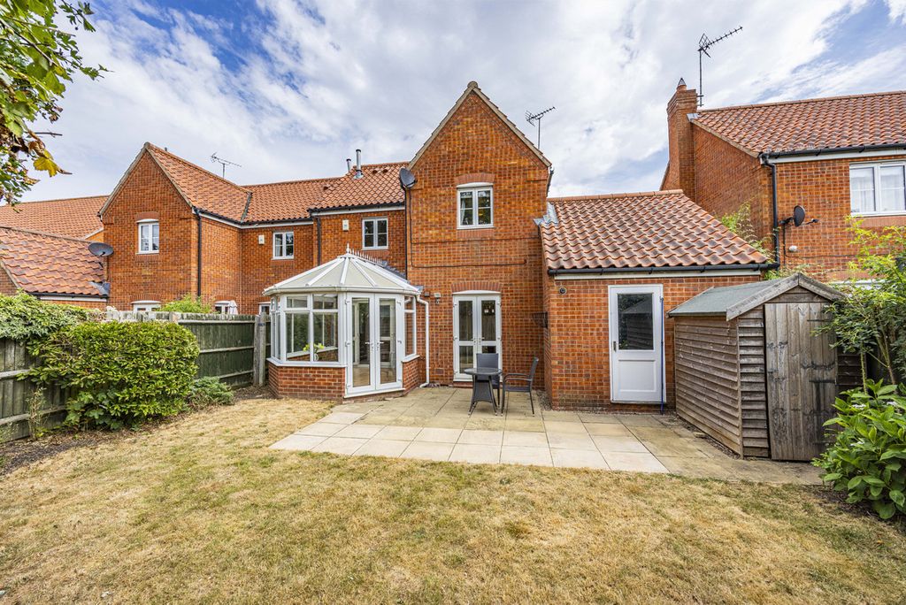 Property photo 3 of 16