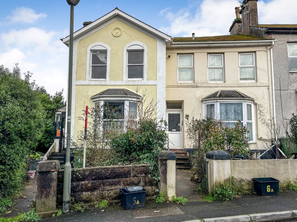 Property photo 1 of 20