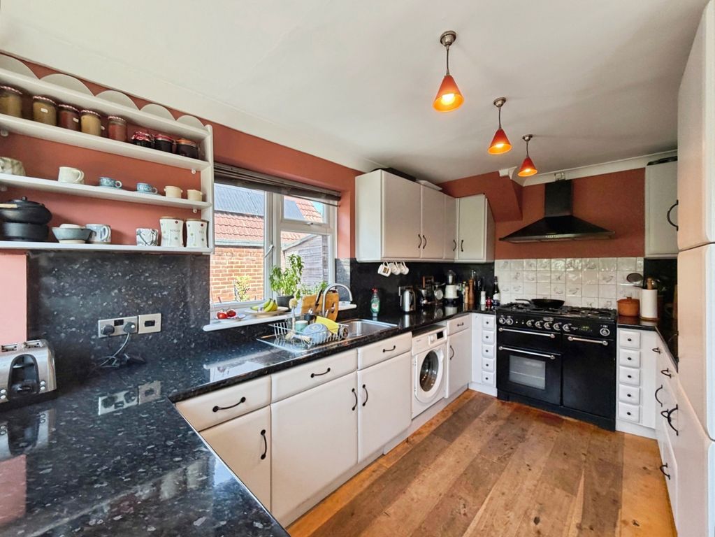 Property photo 3 of 17 Pbox-Img.Jpg