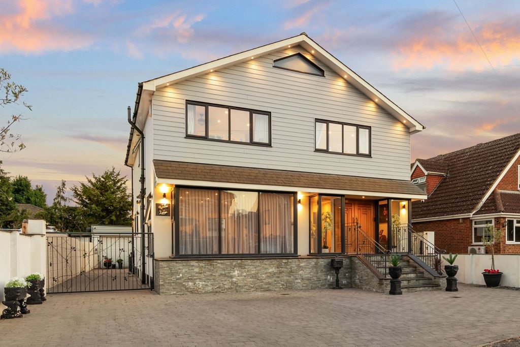 Property photo 1 of 38