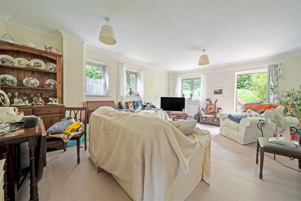 Property photo 3 of 14 Dsc00167-Hdr.Jpg