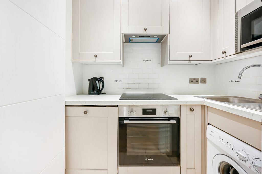 Property photo 3 of 18 Picture No. 26