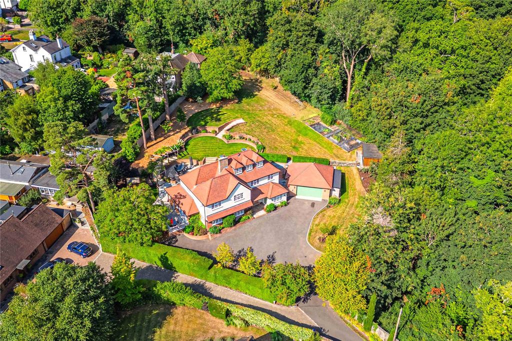 Property photo 2 of 23 Picture No. 10