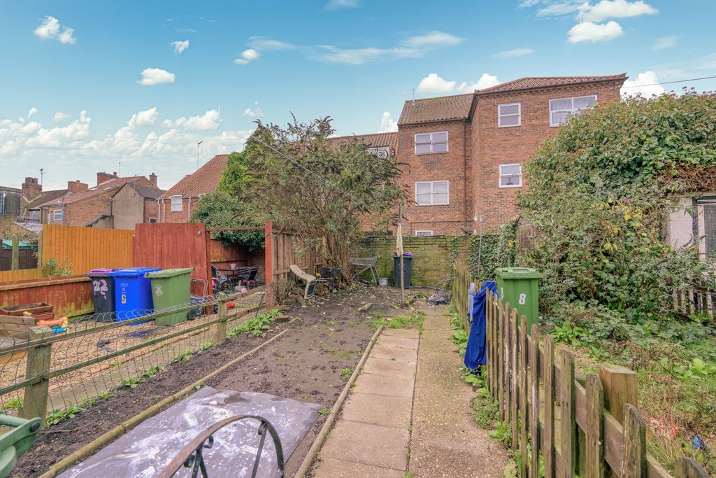 Property photo 2 of 2