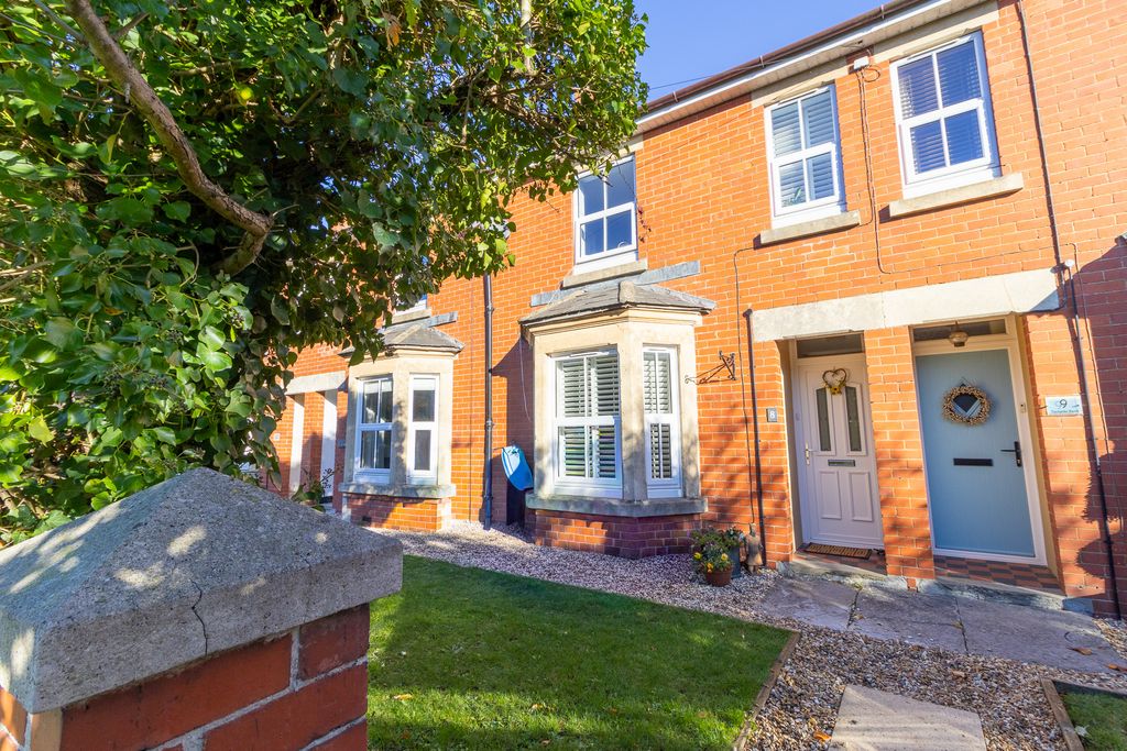 Property photo 2 of 27 Img_1410