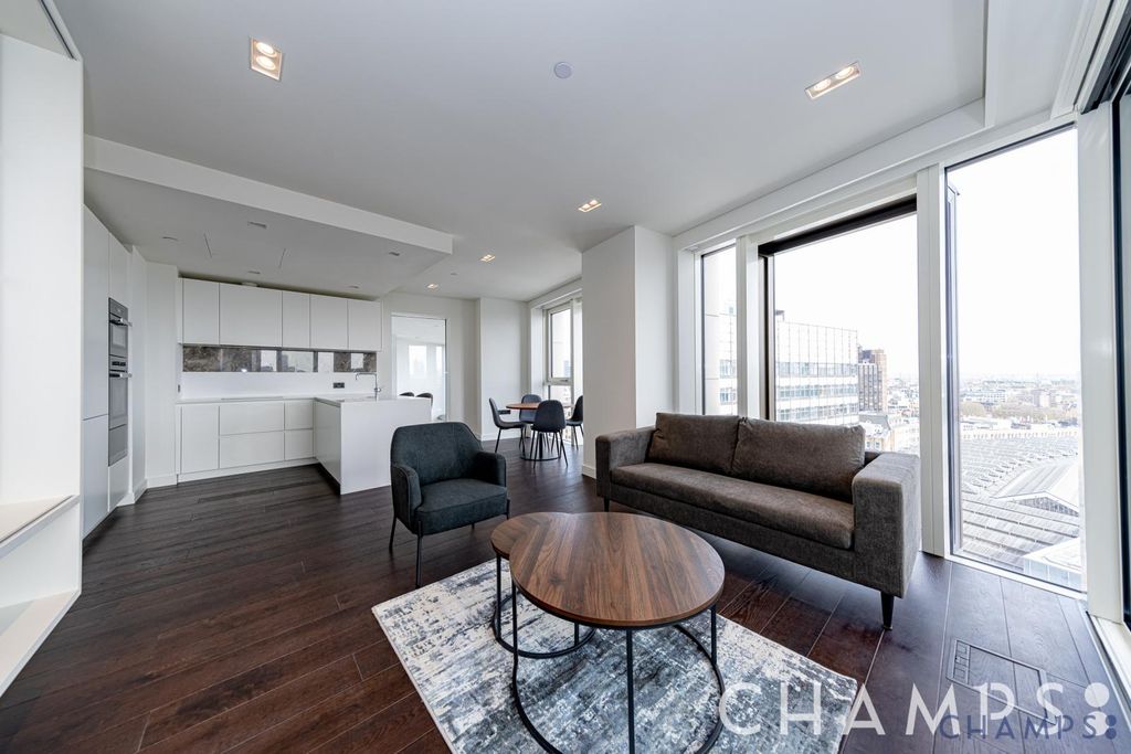 Property photo 1 of 14 1 Bedroom Apartment At 8 Casson Square, Se1 7Gu, 1B1B - 672Sqft