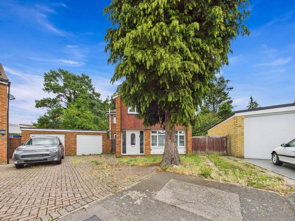Property photo 1 of 18 Front