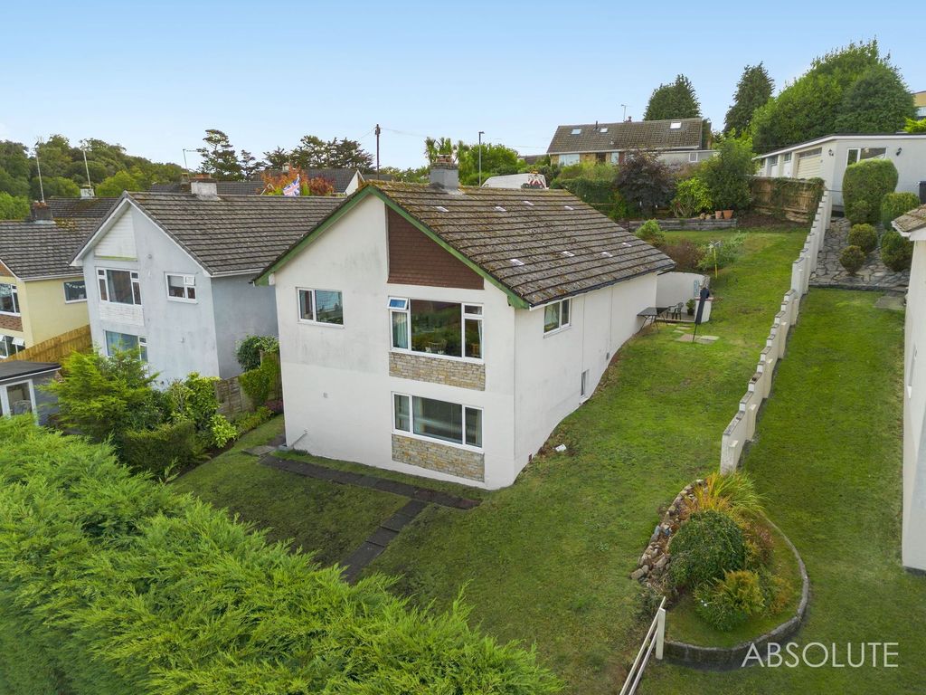 Property photo 1 of 26