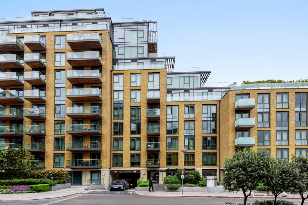 Property photo 1 of 6 Photo 6