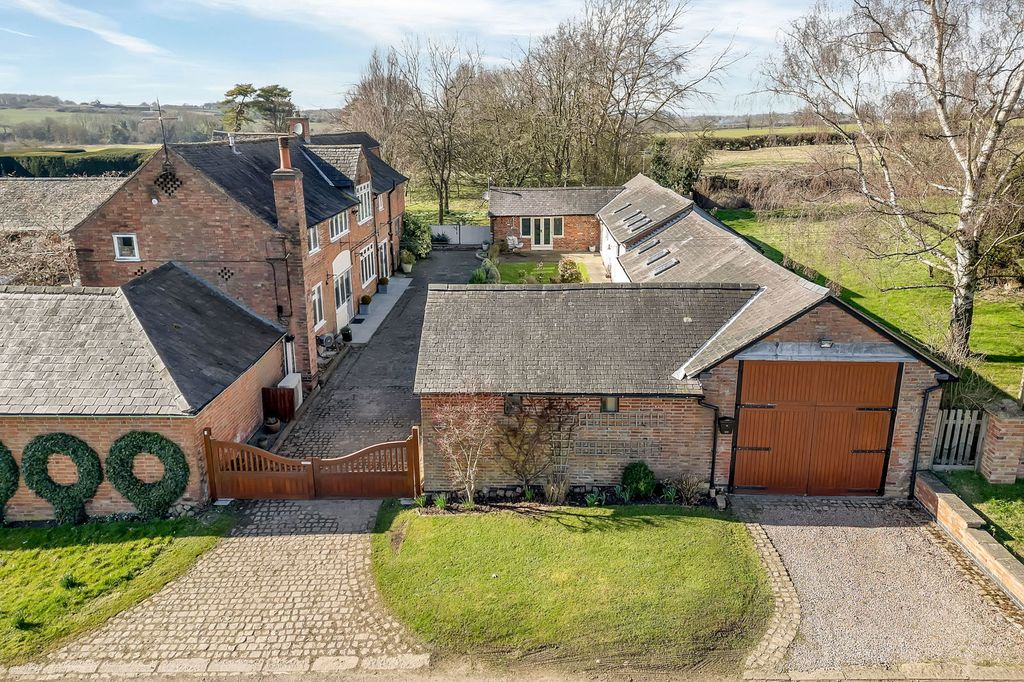 Property photo 1 of 56