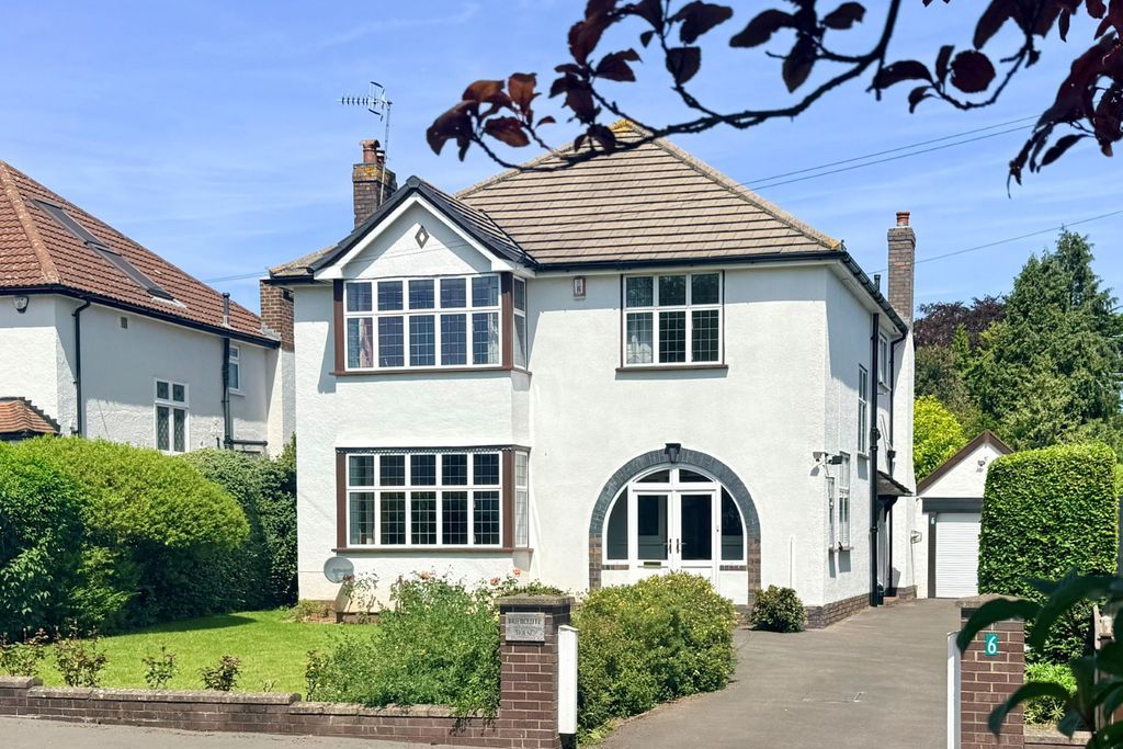Property photo 1 of 15 External