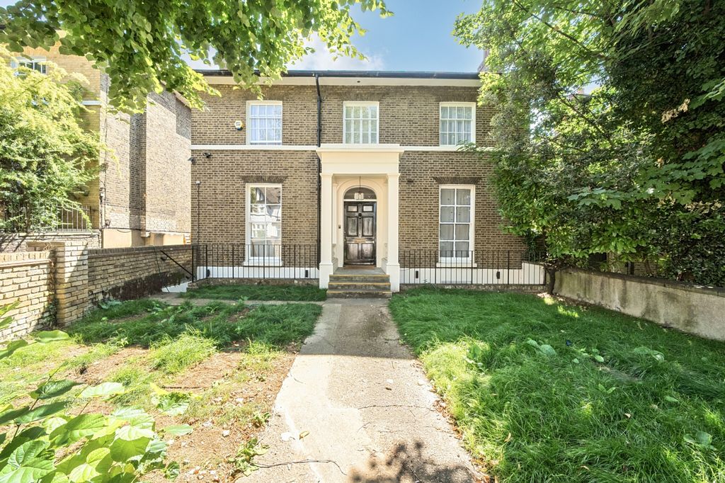 Property photo 1 of 18 1336004-19-6899Ec...
