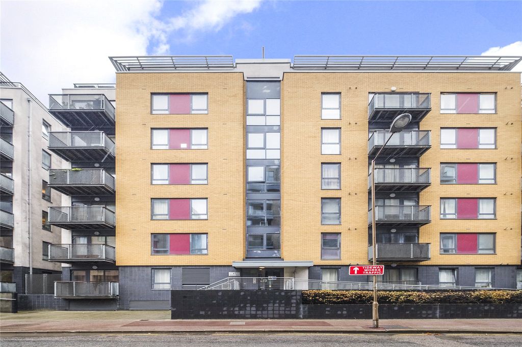 Property photo 1 of 5 Picture No. 26