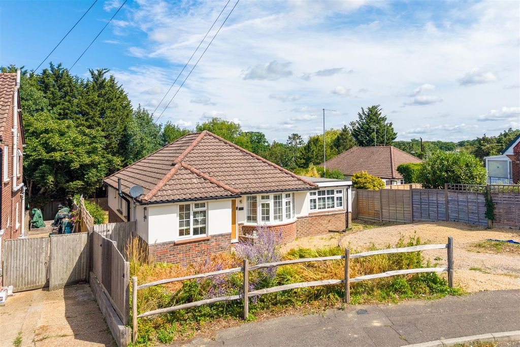 Property photo 1 of 23