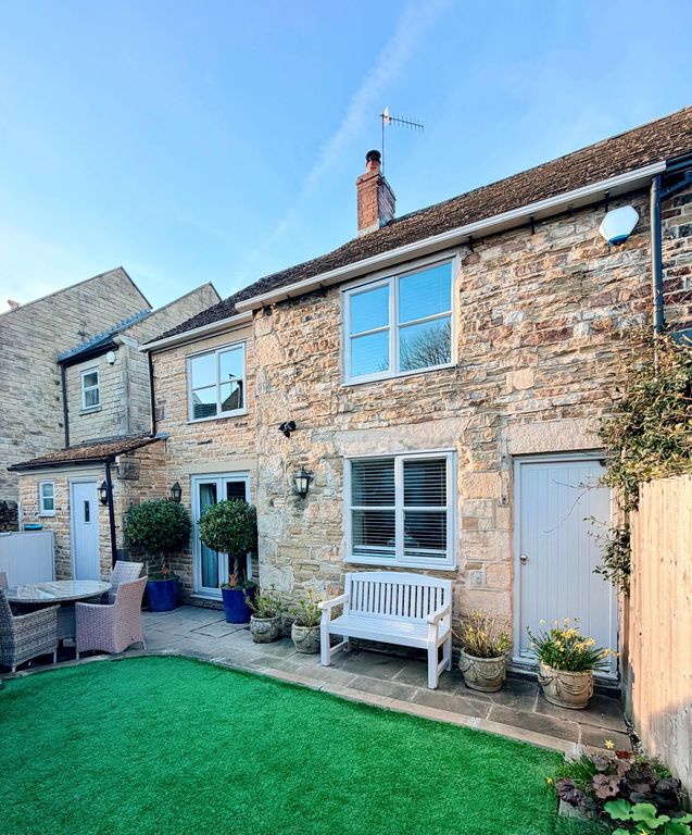 Property photo 1 of 23