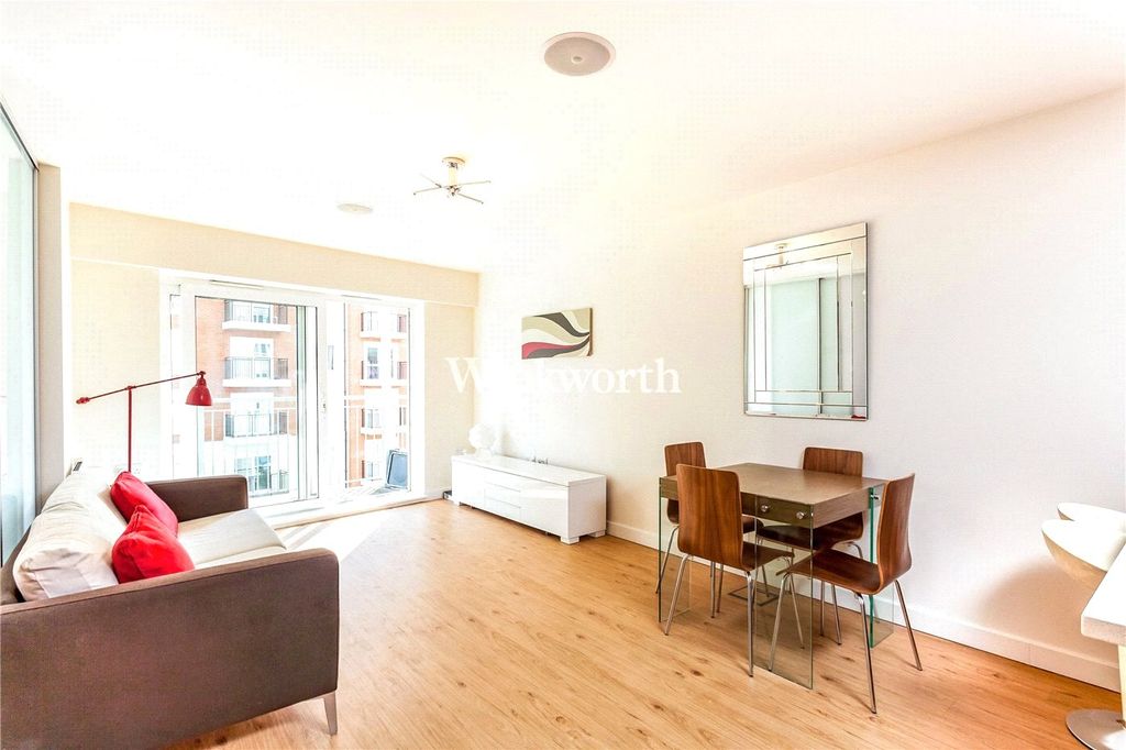 Property photo 3 of 12 Picture No. 03