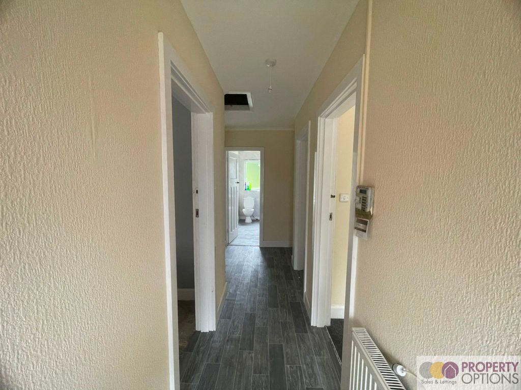 Property photo 2 of 12 Image 3